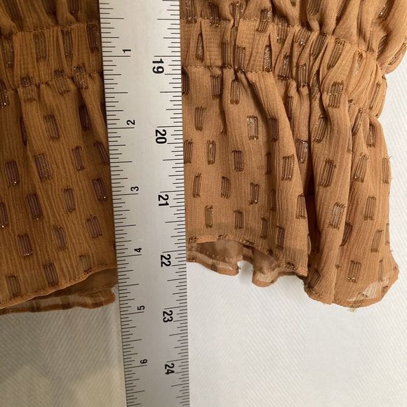 Halston Heritage Silk Dolman Short Sleeve Top V Neck Keyhole Button Detail - Picture 8 of 12